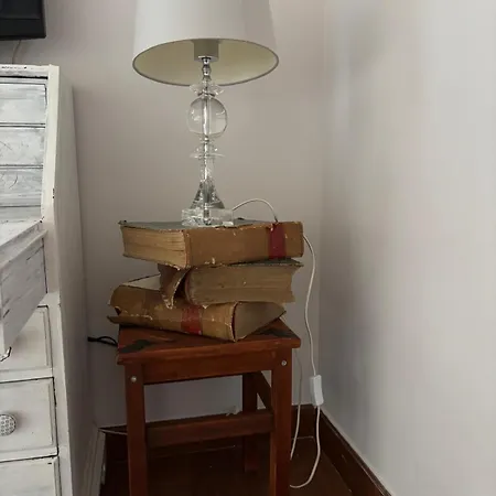 Domus Apartment