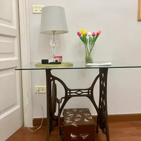 Domus Apartment