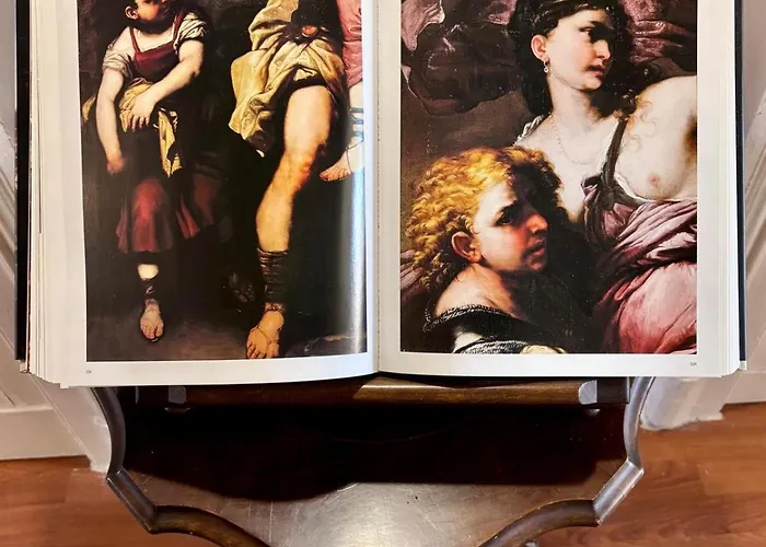 Buono Domus In Centro By Lexdomus Neapol