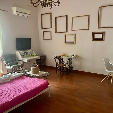Lexdomus Apartment * Neapel